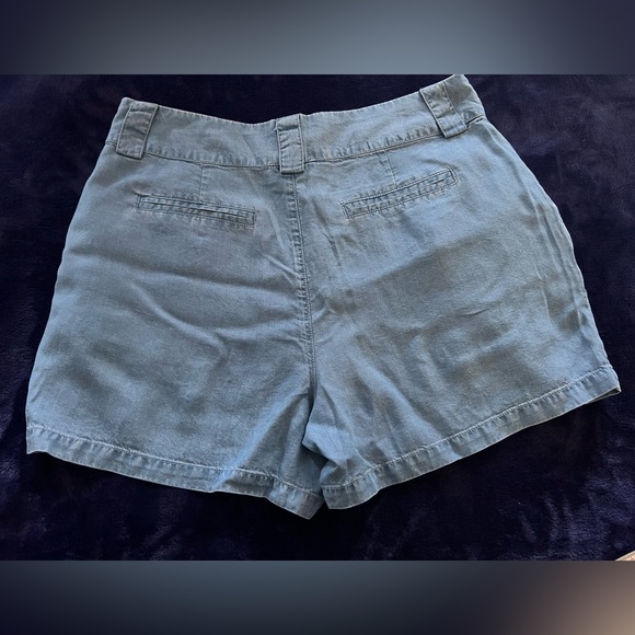 Apricot Chambray Shorts Blue - Picture 3 of 6